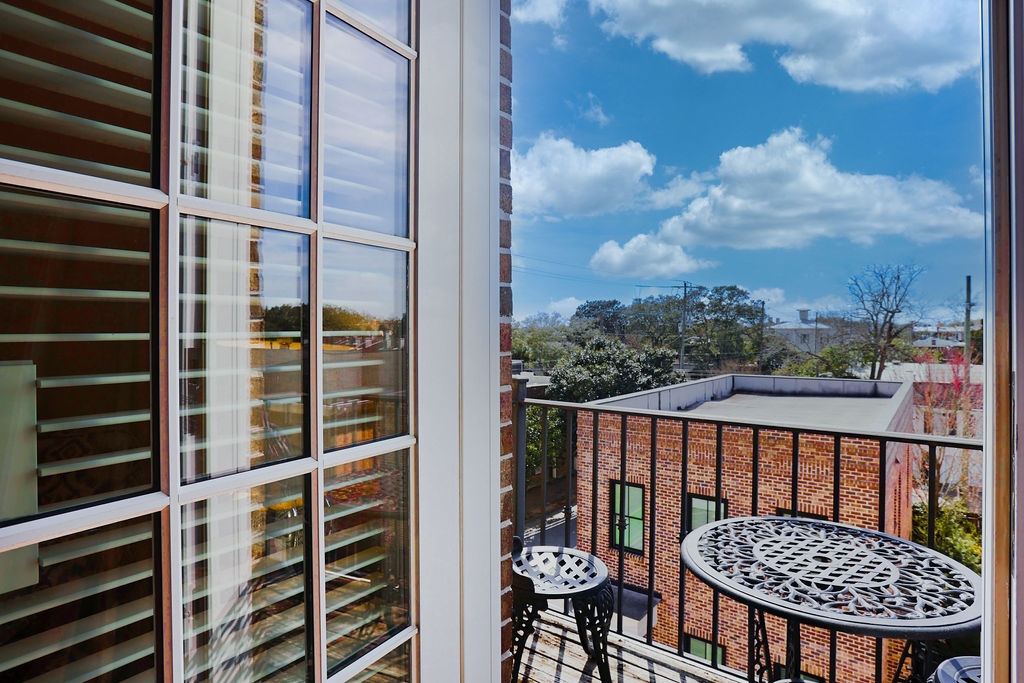425 East McDonough Street, Unit 310