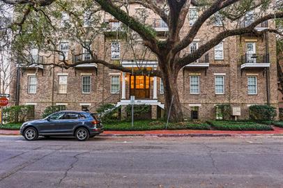 425 East McDonough Street, Unit 311